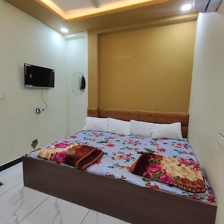 Hotel Chhavi Ujjain Exterior photo